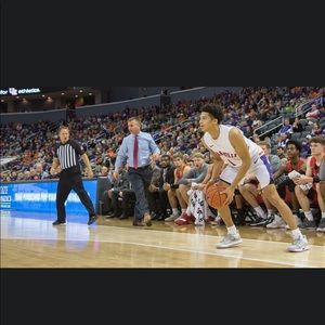 Meet your Posher, Marcus